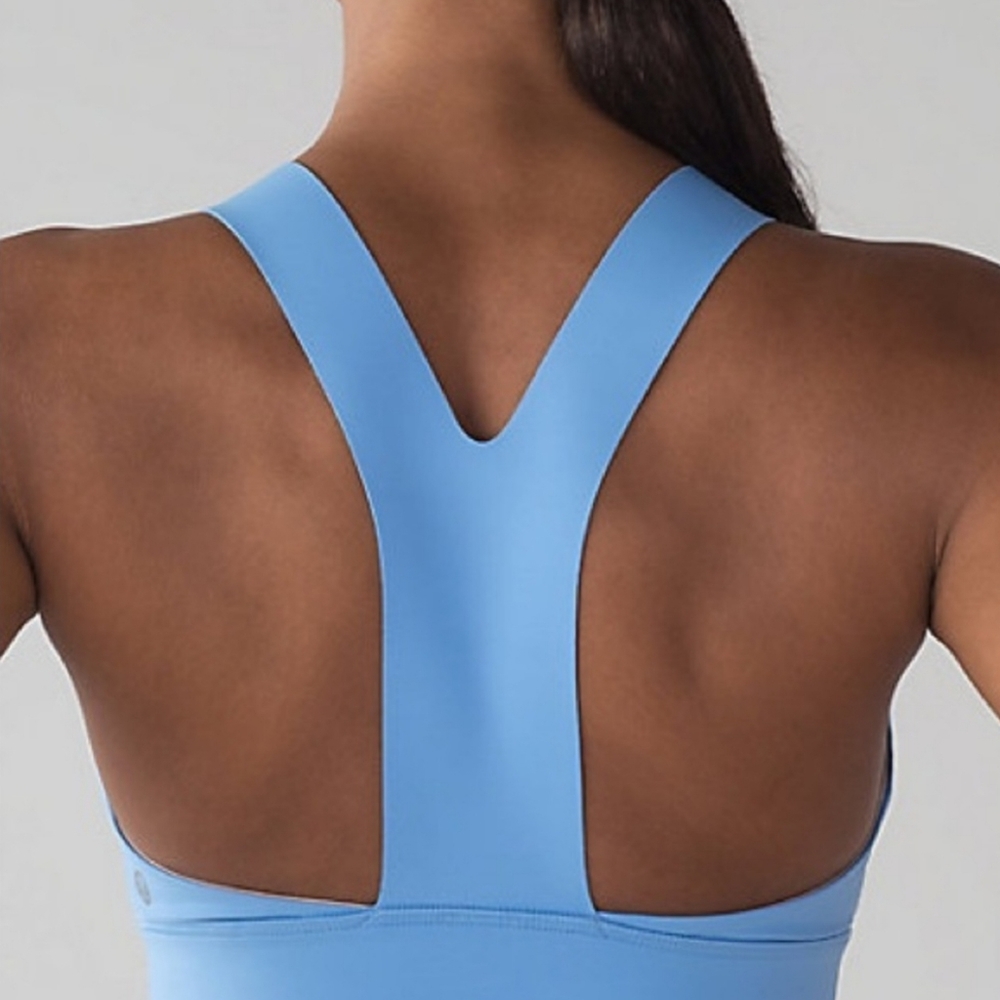 EUC Lululemon Fast and Free Bra aero blue size 8